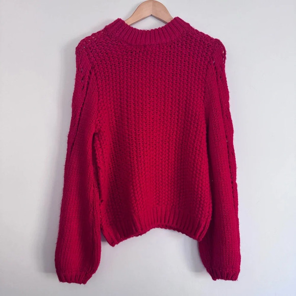 H&M eyelet knit sweater in red Size: S - Picture 2 of 5
